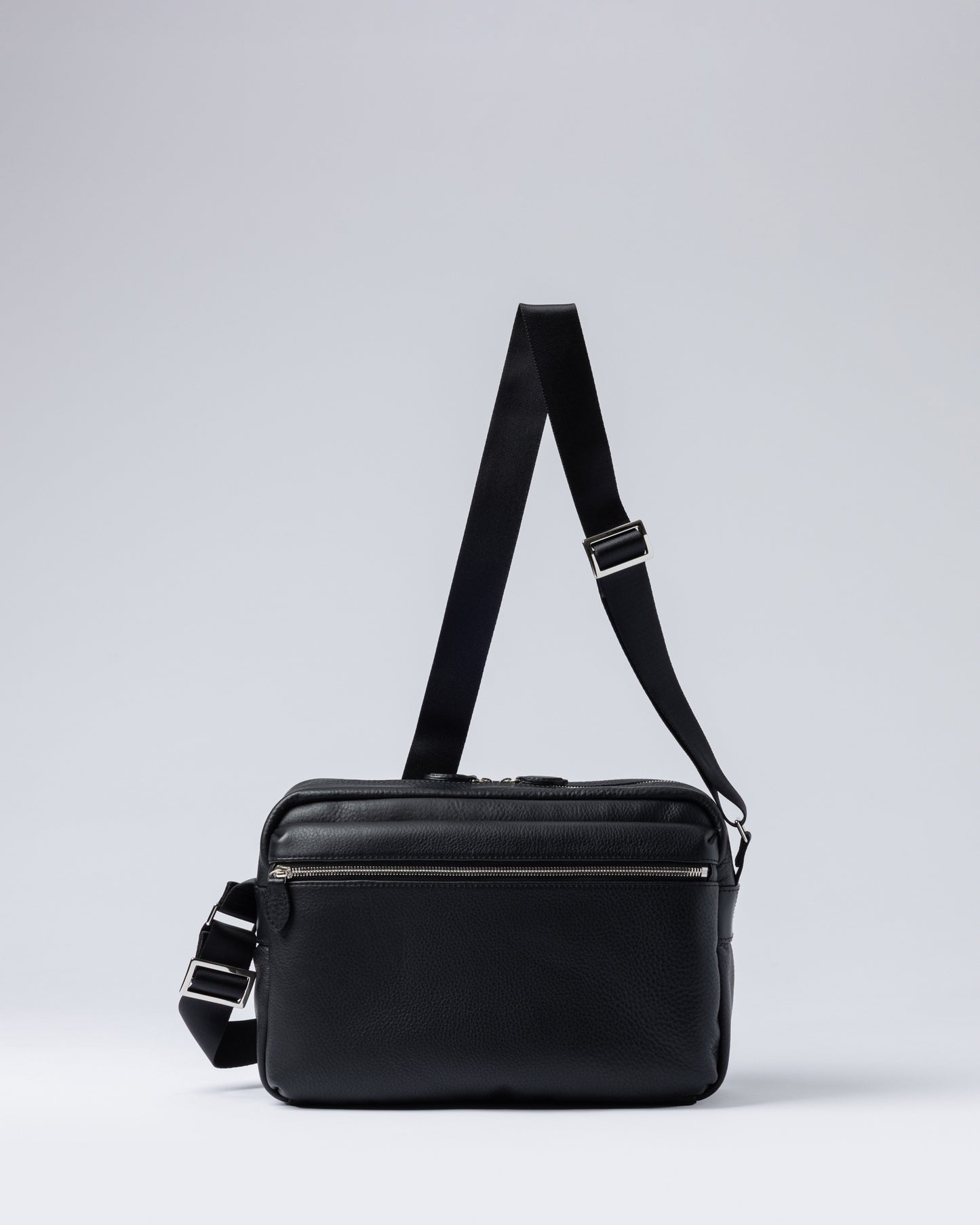 ULTIMATE SHOULDER BAG CUMF-012